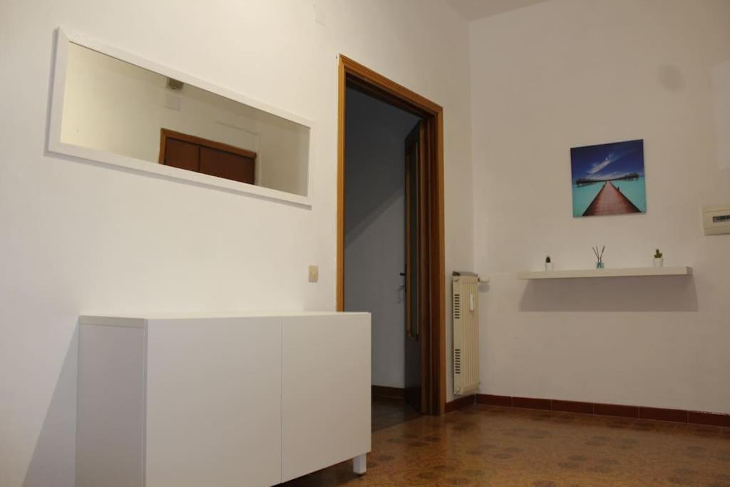 Spazioso Appartamento Castel di Leva Zewnętrze zdjęcie