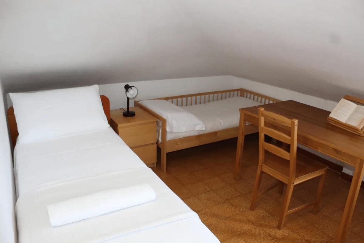 Spazioso Appartamento Castel di Leva Zewnętrze zdjęcie